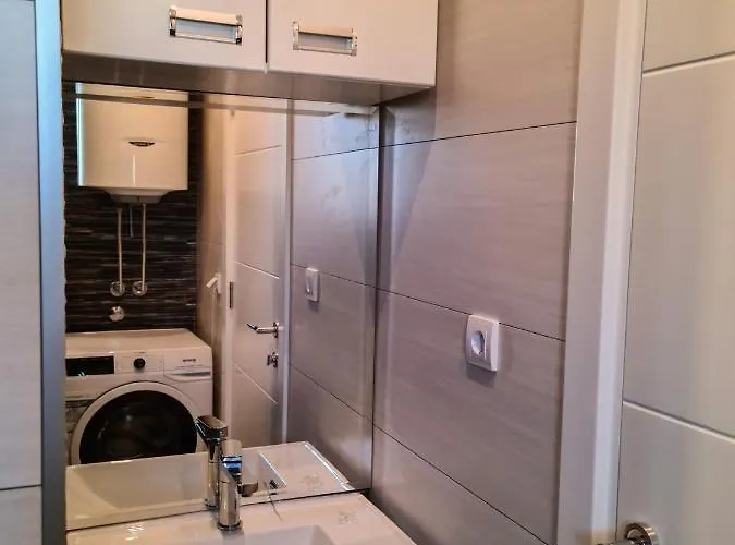 Cookie Kolacic Blizu Aerodroma Nikola Tesla Apartamento Dobanovci