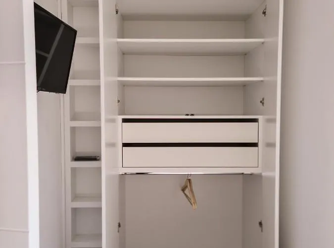 Apartamento Cookie Kolacic Blizu Aerodroma Nikola Tesla *